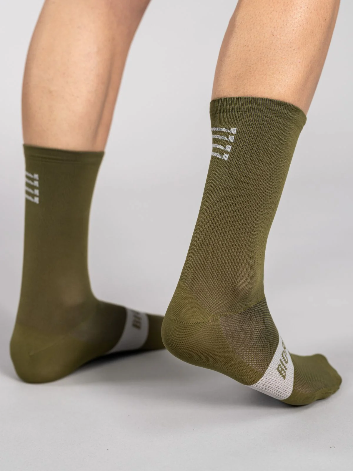 Classic Socks Olive - Image 4