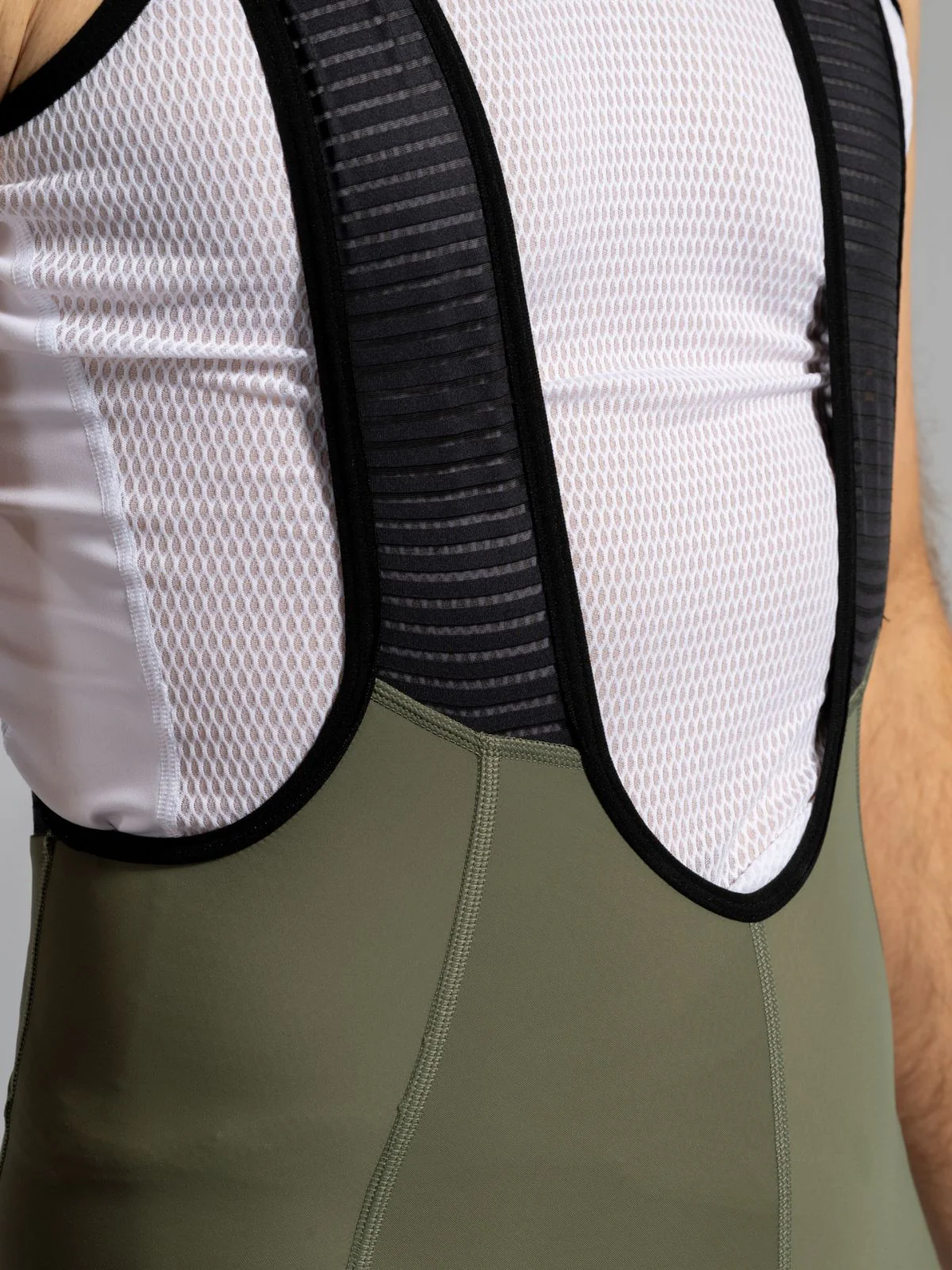 Icon Gravel Bibshorts Thyme Green - Image 7
