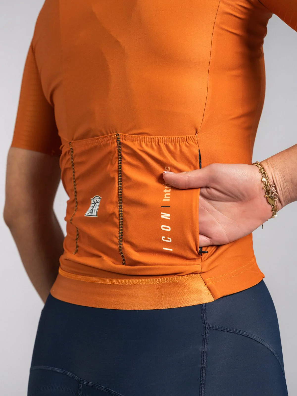 Icon Women's Jersey Rusty Ochre - Image 6