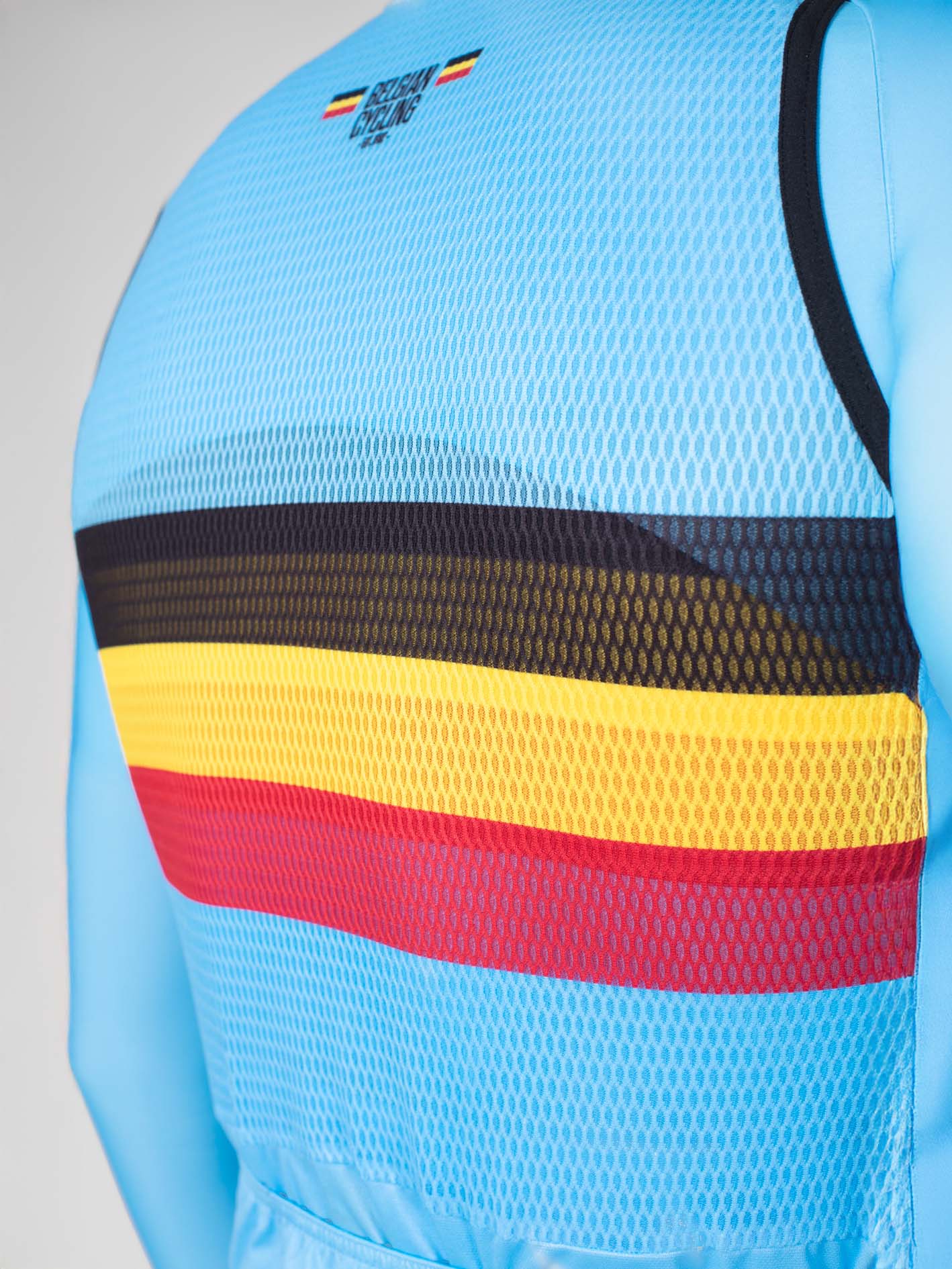 Official Belgian Cycling Icon Wind Gilet - Image 7