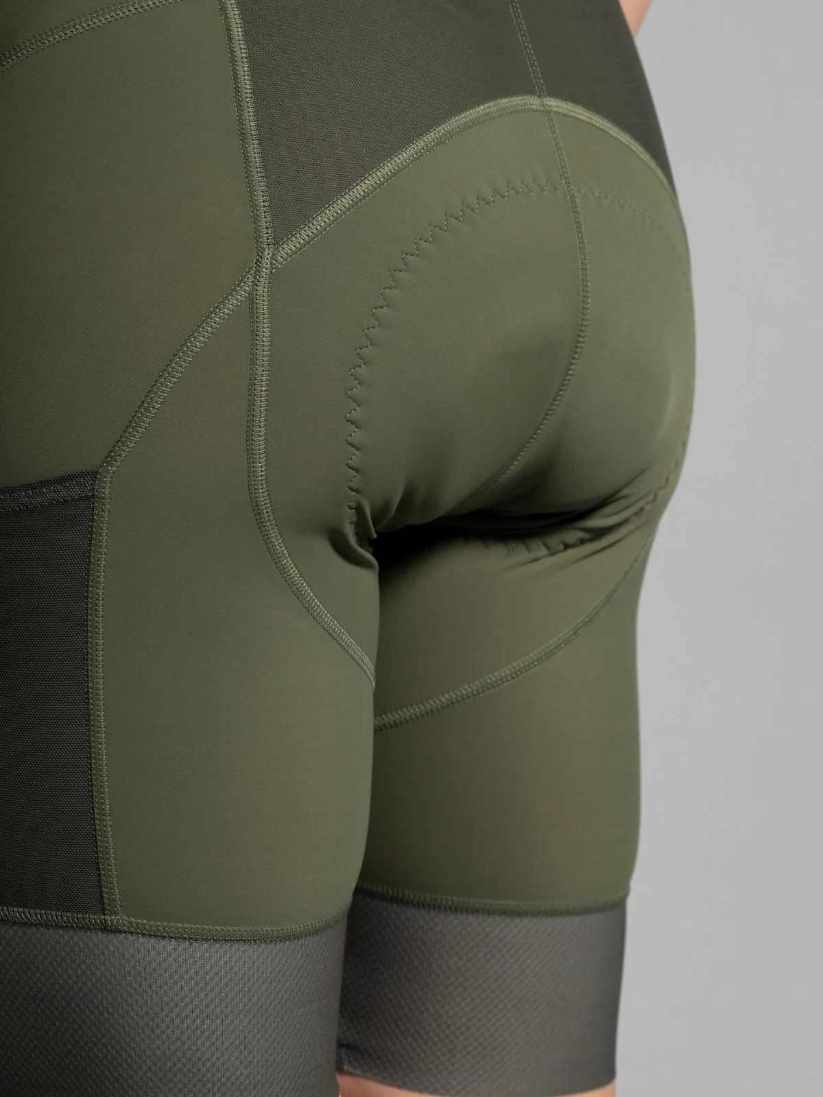 Icon Women's Bibshorts Thyme Green - Image 6