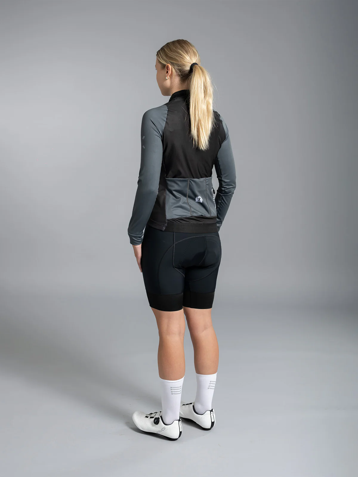 Tempest Light Anthracite x Black Bundle - Women - Image 7